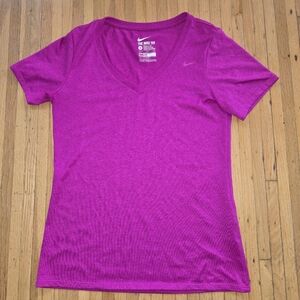 Nike Dri-FIT V-Neck T-Shirt - Women's Size Small
